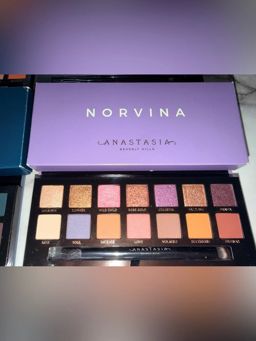 Eyeshadow Palette - Rose, Purple & Copper Multi-Tone Shades